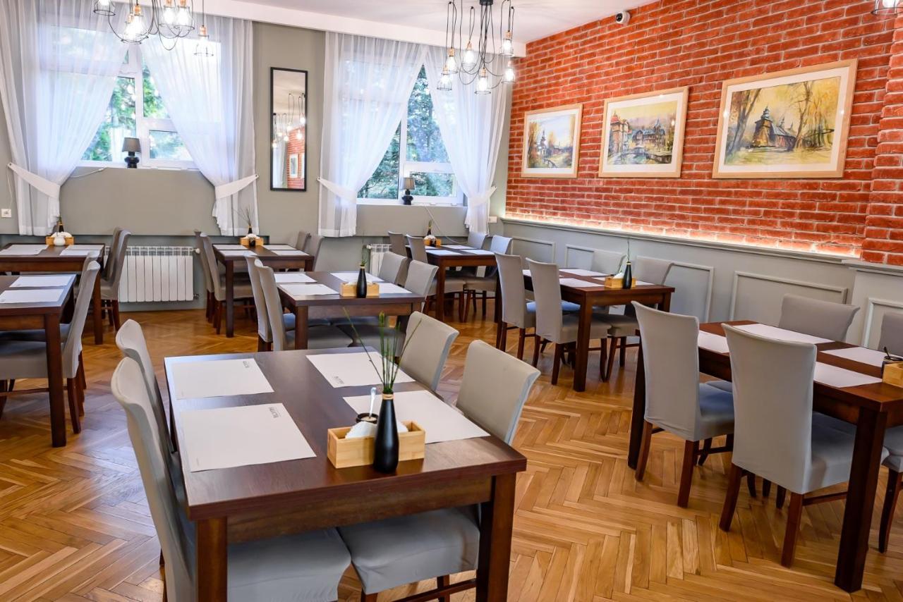 Osrodek Szkoleniowo Wypoczynkowy Galicya Hotel กรินีซา ดรอยจ์ ภายนอก รูปภาพ