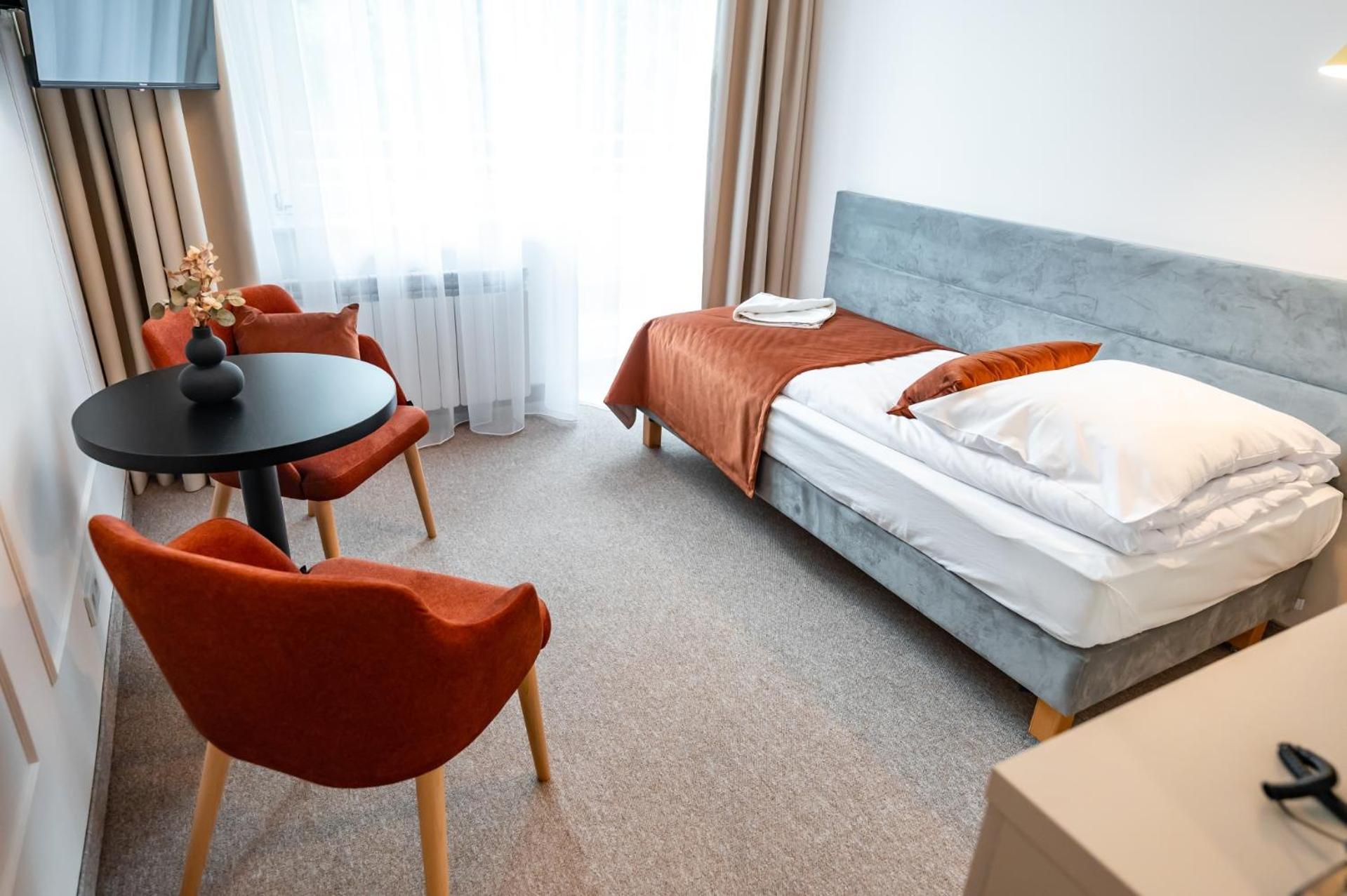Osrodek Szkoleniowo Wypoczynkowy Galicya Hotel กรินีซา ดรอยจ์ ภายนอก รูปภาพ