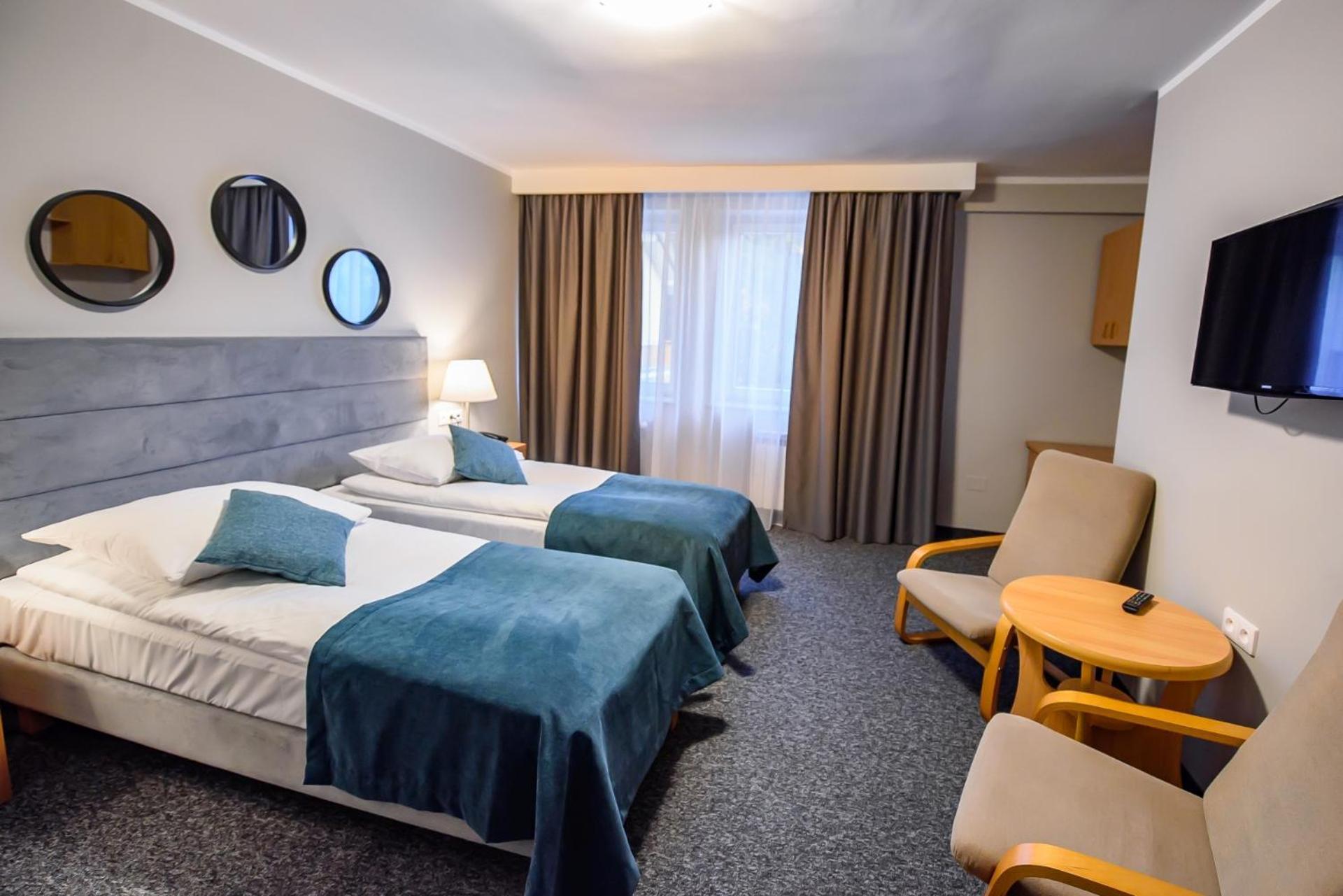 Osrodek Szkoleniowo Wypoczynkowy Galicya Hotel กรินีซา ดรอยจ์ ภายนอก รูปภาพ