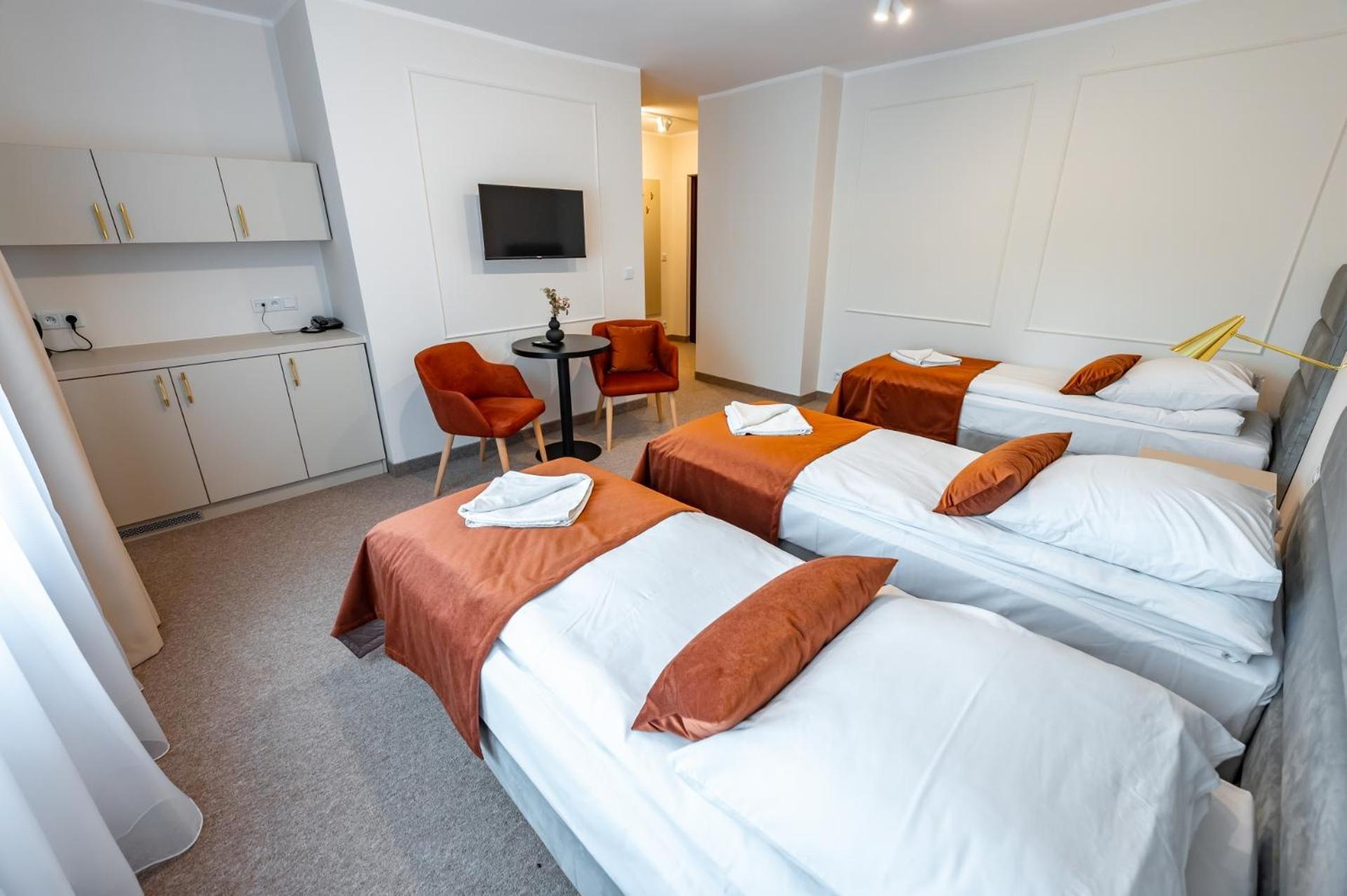Osrodek Szkoleniowo Wypoczynkowy Galicya Hotel กรินีซา ดรอยจ์ ภายนอก รูปภาพ