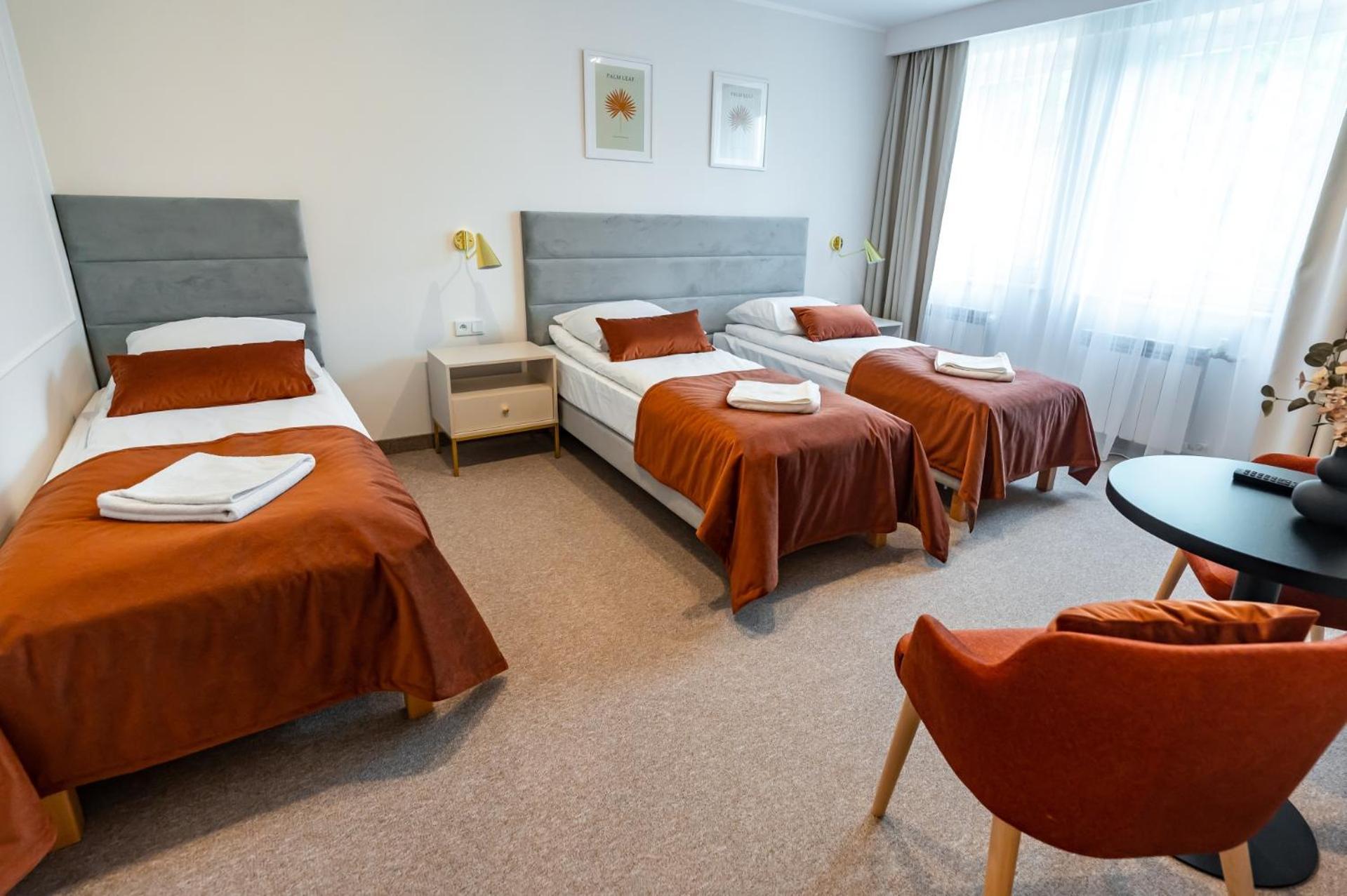 Osrodek Szkoleniowo Wypoczynkowy Galicya Hotel กรินีซา ดรอยจ์ ภายนอก รูปภาพ