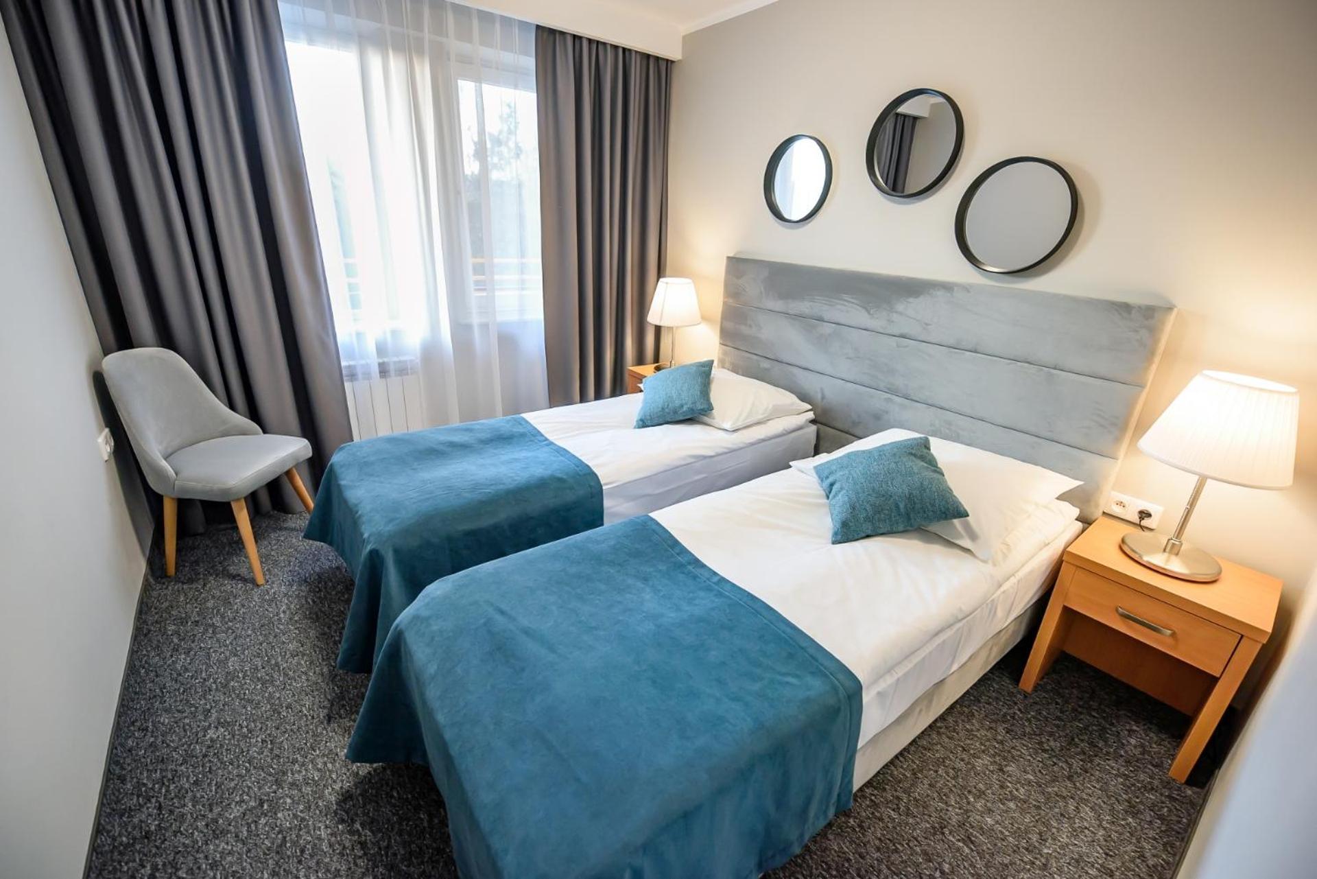 Osrodek Szkoleniowo Wypoczynkowy Galicya Hotel กรินีซา ดรอยจ์ ภายนอก รูปภาพ