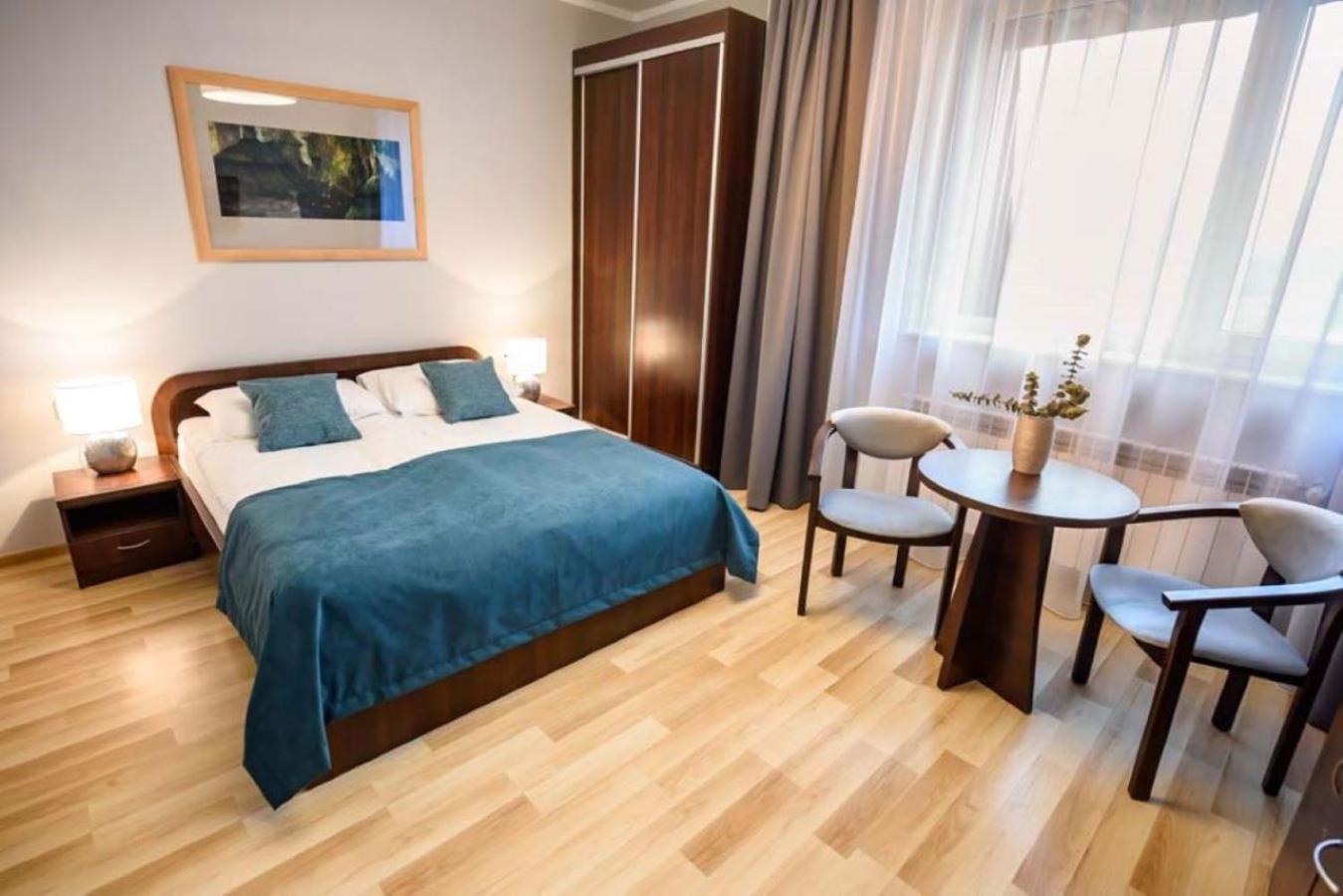 Osrodek Szkoleniowo Wypoczynkowy Galicya Hotel กรินีซา ดรอยจ์ ภายนอก รูปภาพ